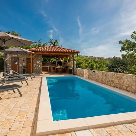 Apartmán Family-friendly With Swimming Pool Zupanje, Krk - 27847 *