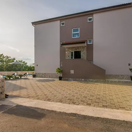 Apartmán Family-friendly With Swimming Pool Zupanje, Krk - 27847