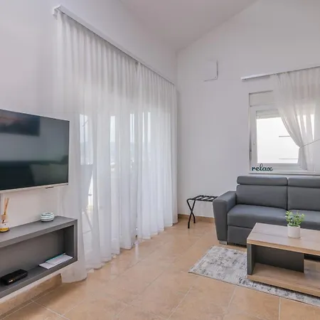 Apartmán Family-friendly With Swimming Pool Zupanje, Krk - 27847
